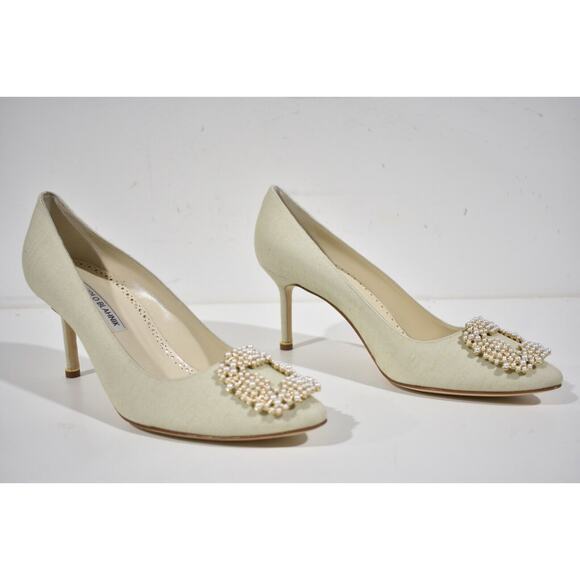 Manolo Blahnik Hangisi 70 Oatmeal Linen Pearl Jewel Buckle Low Heel Pump 39.5 - Picture 4 of 12